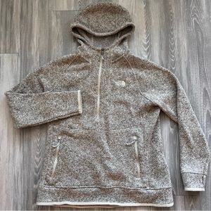 The North Face Women’s 1/4 Zip Hoodie Sweater